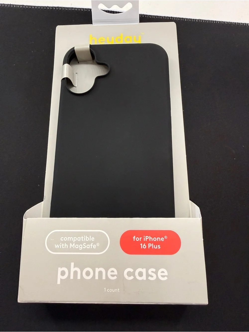 Apple iPhone 16 Plus  Silicone Case for MagSafe - heyday - Black - Soft Touch